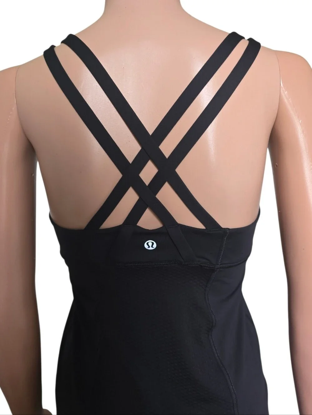 lululemon athletica excellent missing